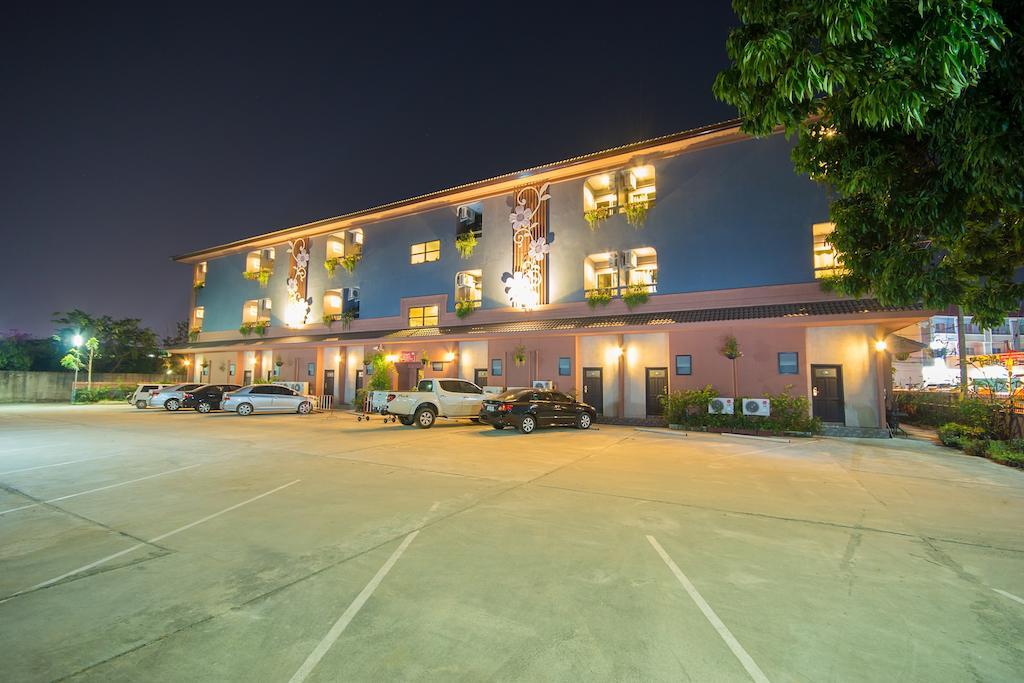 转角酒店 清莱 外观 照片